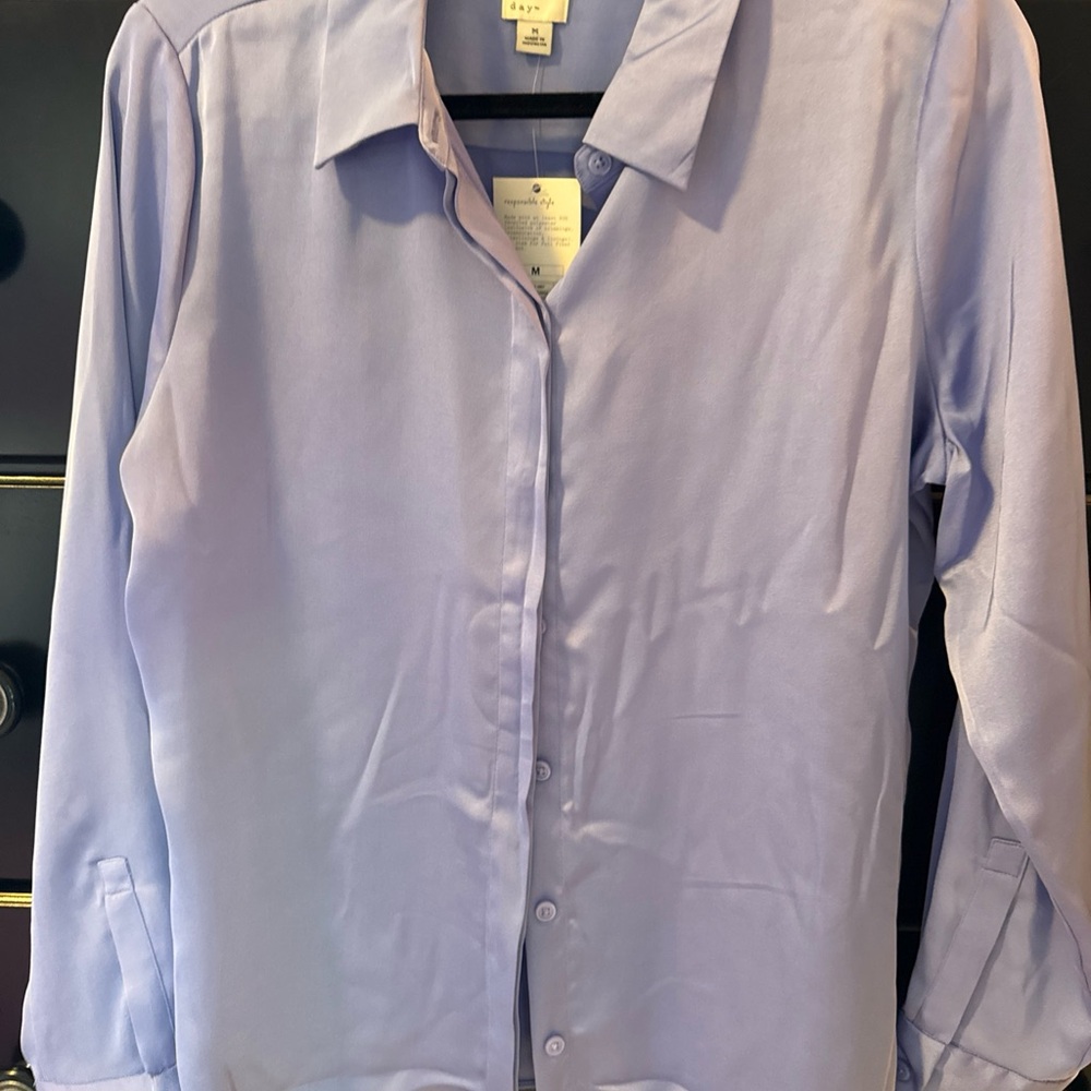 A New Day Periwinkle Button-Up Blouse Sz m